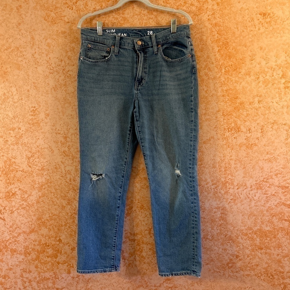 J. CREW Slim Boyfriend Jean size 28